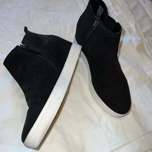 Caslon Aidy Wedge sneaker